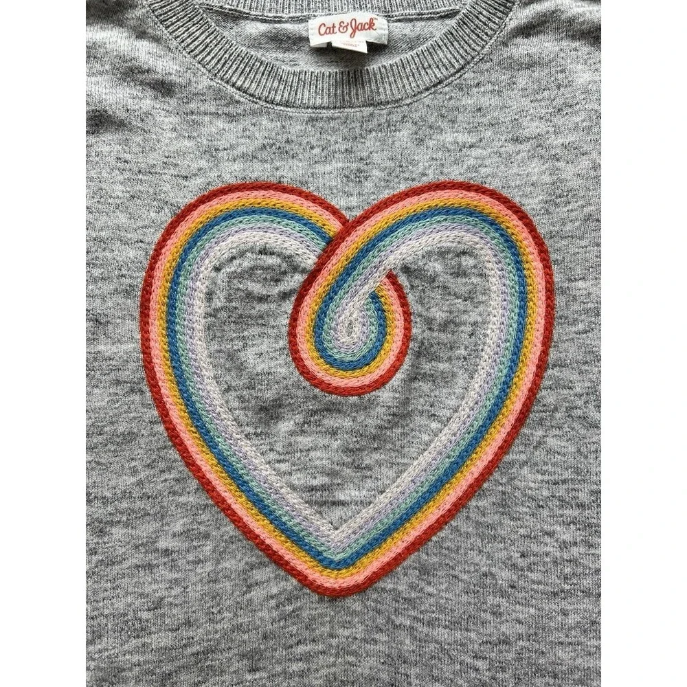 Girls Heather Gray Lightweight Knit Sweater Embroidered Rainbow Heart L 10-12